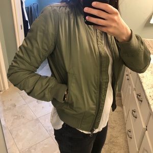 Cutest olive bomber jacket!